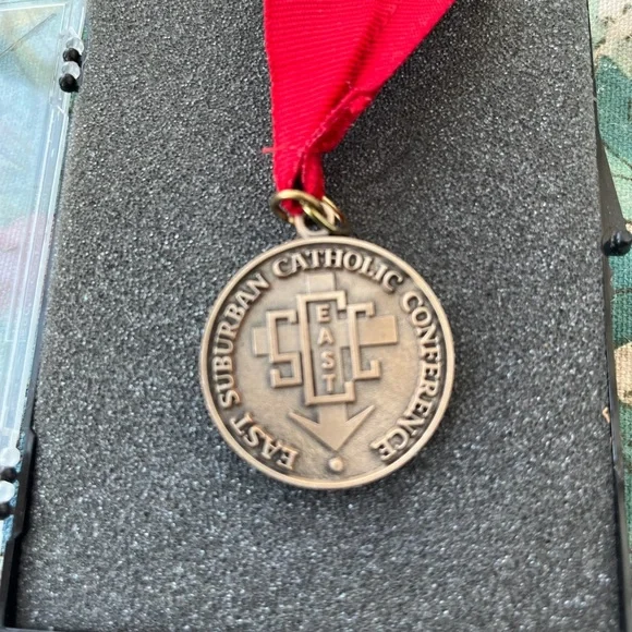 Medals - Picture 9 of 10